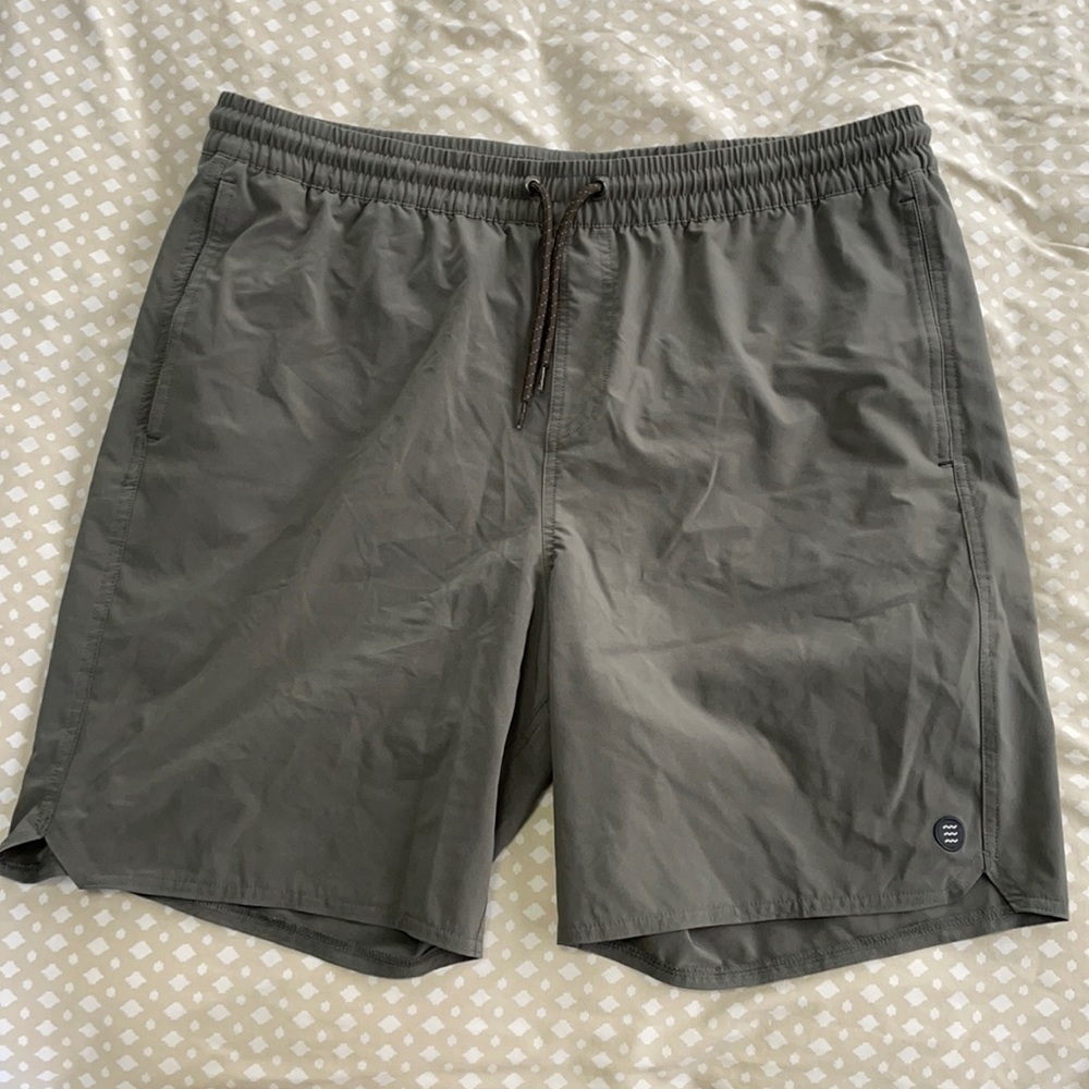 FreeFly apparel shorts XXL
